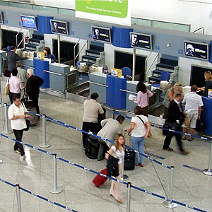 Imagem de Nova regra para embarque nos aeroportos do país já entrou em vigor