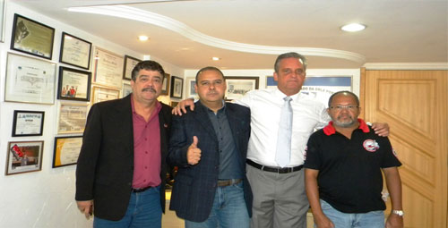 Imagem de Representantes da Federação Nacional dos Portuários se reúnem com presidente da CUT