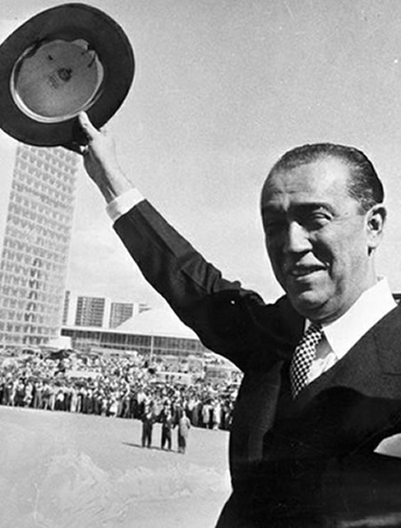 Imagem de Livro da Edições Câmara retrata a história de Juscelino Kubitschek