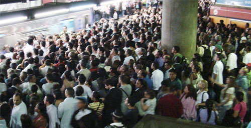 Imagem de CUT/SP pede explicação a Alckmin sobre falha em linha do Metrô