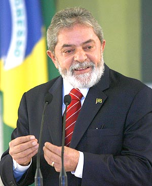 Imagem de Lula envia ao Congresso projeto de lei que cria Comissão da Verdade