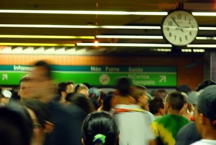 Imagem de Rotina do metrô de São Paulo inclui desconforto e lotação