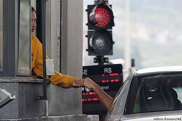 Imagem de PT quer a suspensão do reajuste nas tarifas dos pedágios em SP