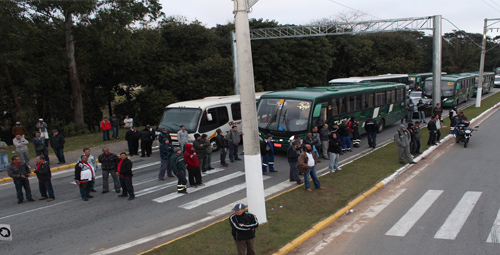 Imagem de Pinda: Trabalhadores participam do Dia Nacional de Luta
