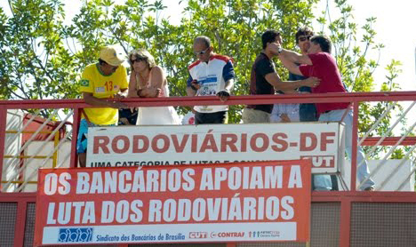 Imagem de Rodoviários do Distrito Federal suspendem paralisação e aceitam reajuste de 8%