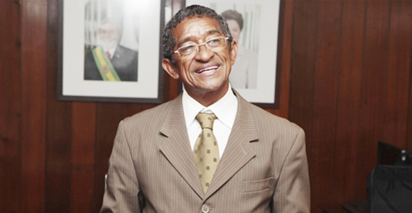 Imagem de CNTT parabeniza companheiro Vicentinho