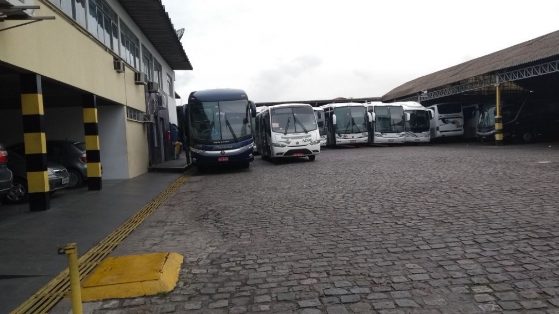 Imagem de Salvador: Rodoviários atrasam saída das garagens por avanço na negociação da Campanha Salarial 