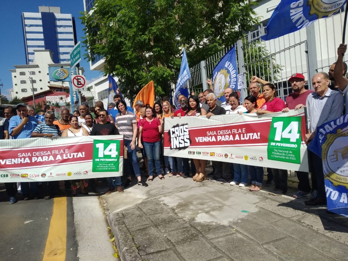 Imagem de Protesto da CUT e centrais denuncia política de Bolsonaro de desmonte do INSS