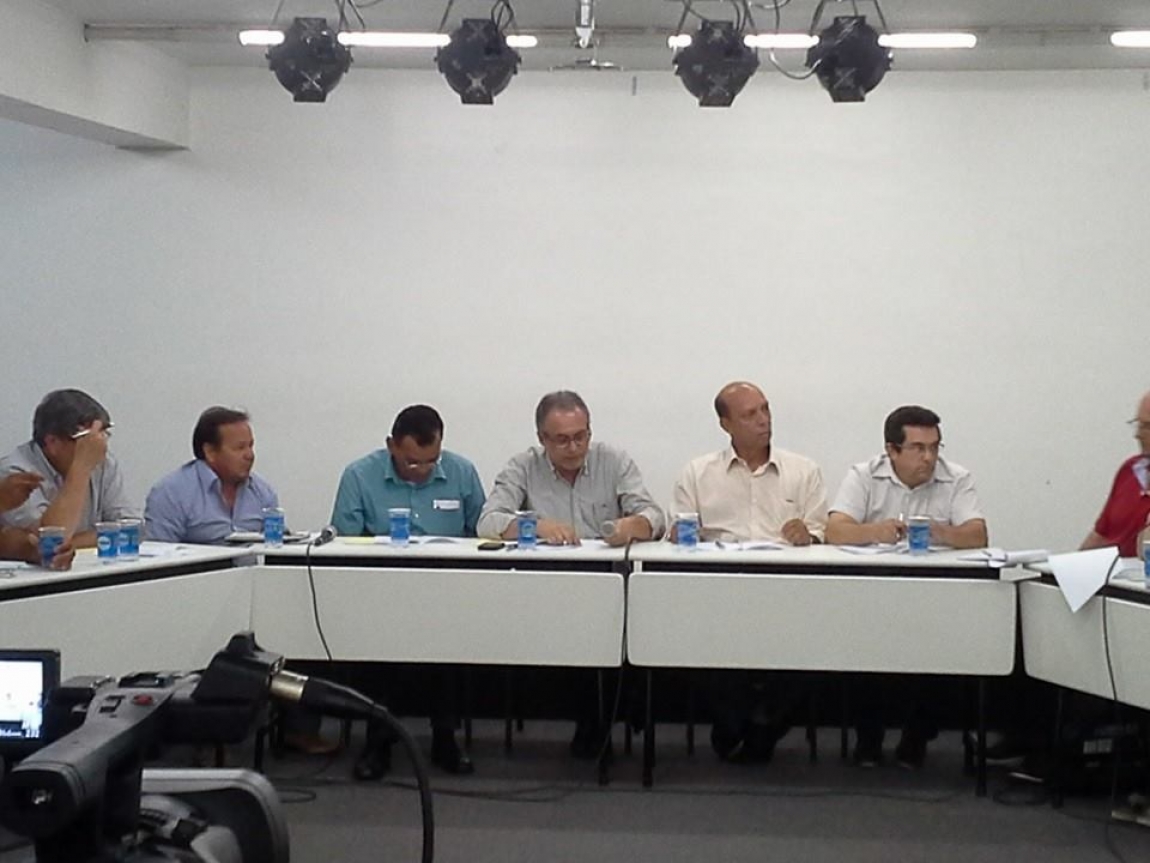 Imagem de Campinas: Fórum de caminhoneiros debate revisão da resolução 3056/2009