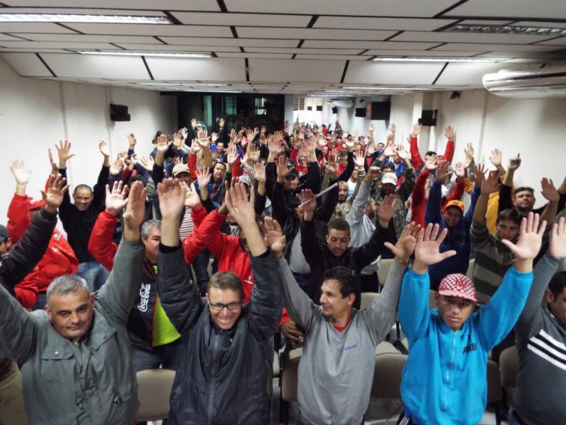 Imagem de Sorocaba:  Em assembleia, trabalhadores demitidos da Coca Cola aprovam continuação da luta pela reintegração 