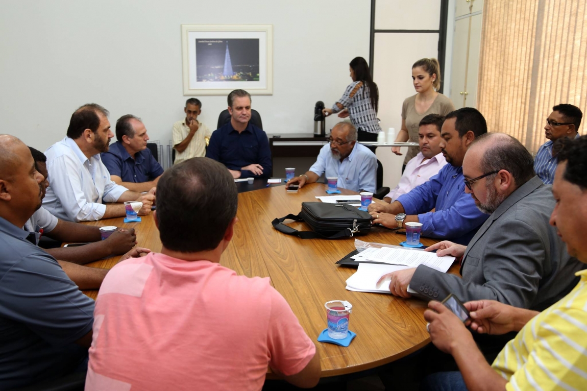 Imagem de Maringá: Condutores participaram de reunião com novo prefeito 
