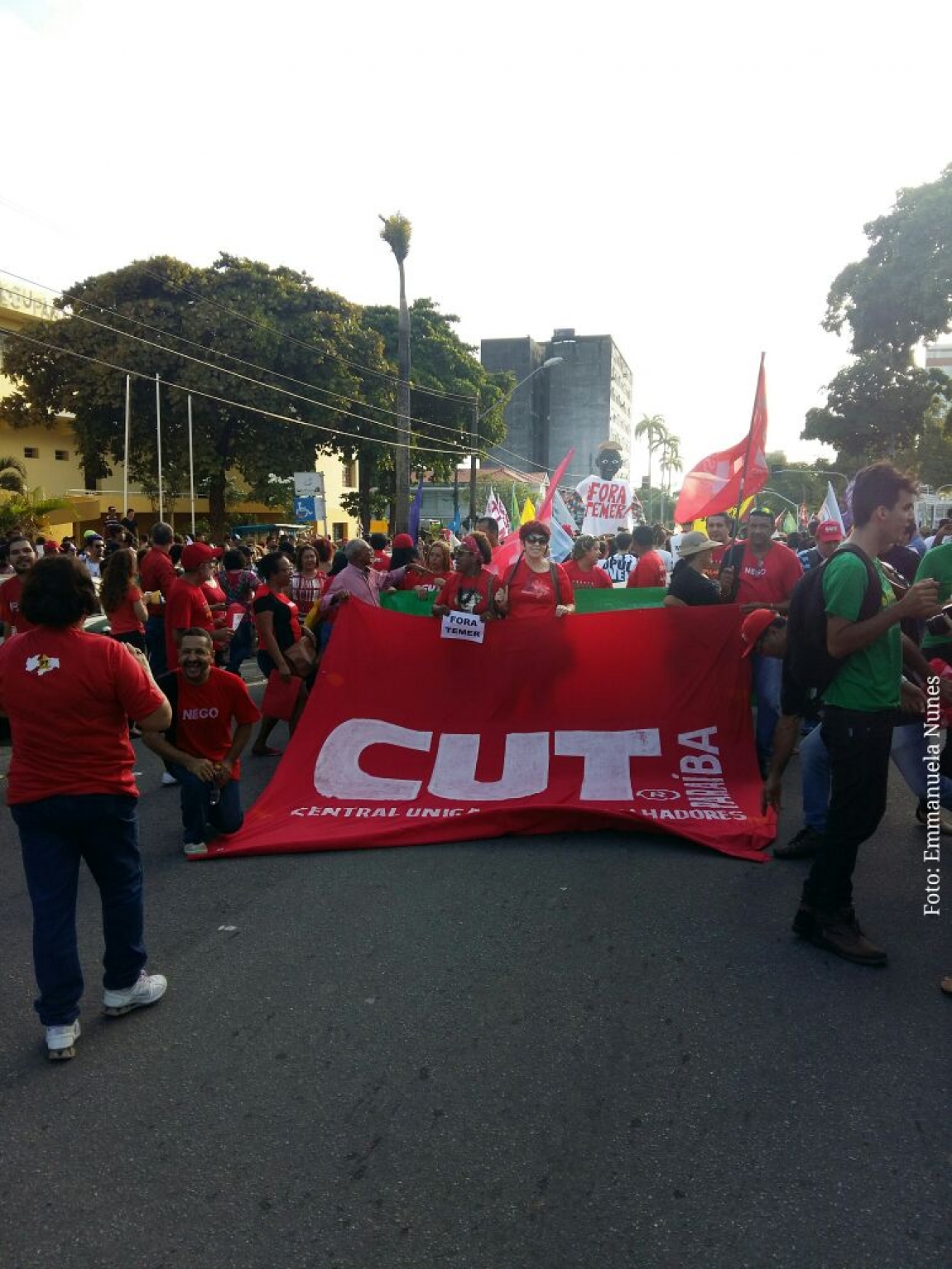 Imagem de Paraíba: Manifestantes saem às ruas  contra governo golpista
