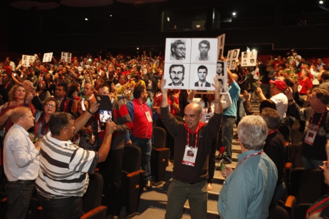 Imagem de 14 ª Plenária da CUT termina com homenagem às vítimas da ditadura 