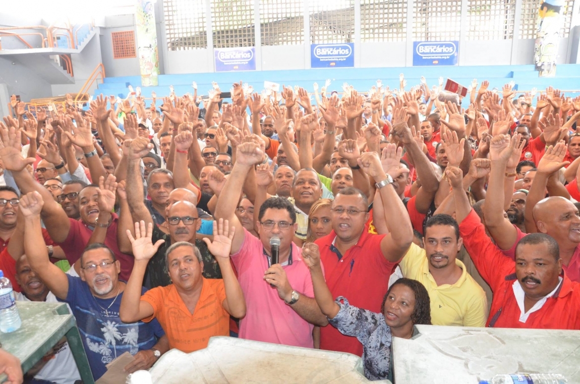 Imagem de CNTTL/CUT apoia Chapa 1 dos Rodoviários da Bahia