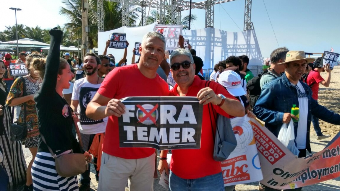 Imagem de Olimpíadas: CNTTL participa do grande ato Fora Temer em Copacabana 
