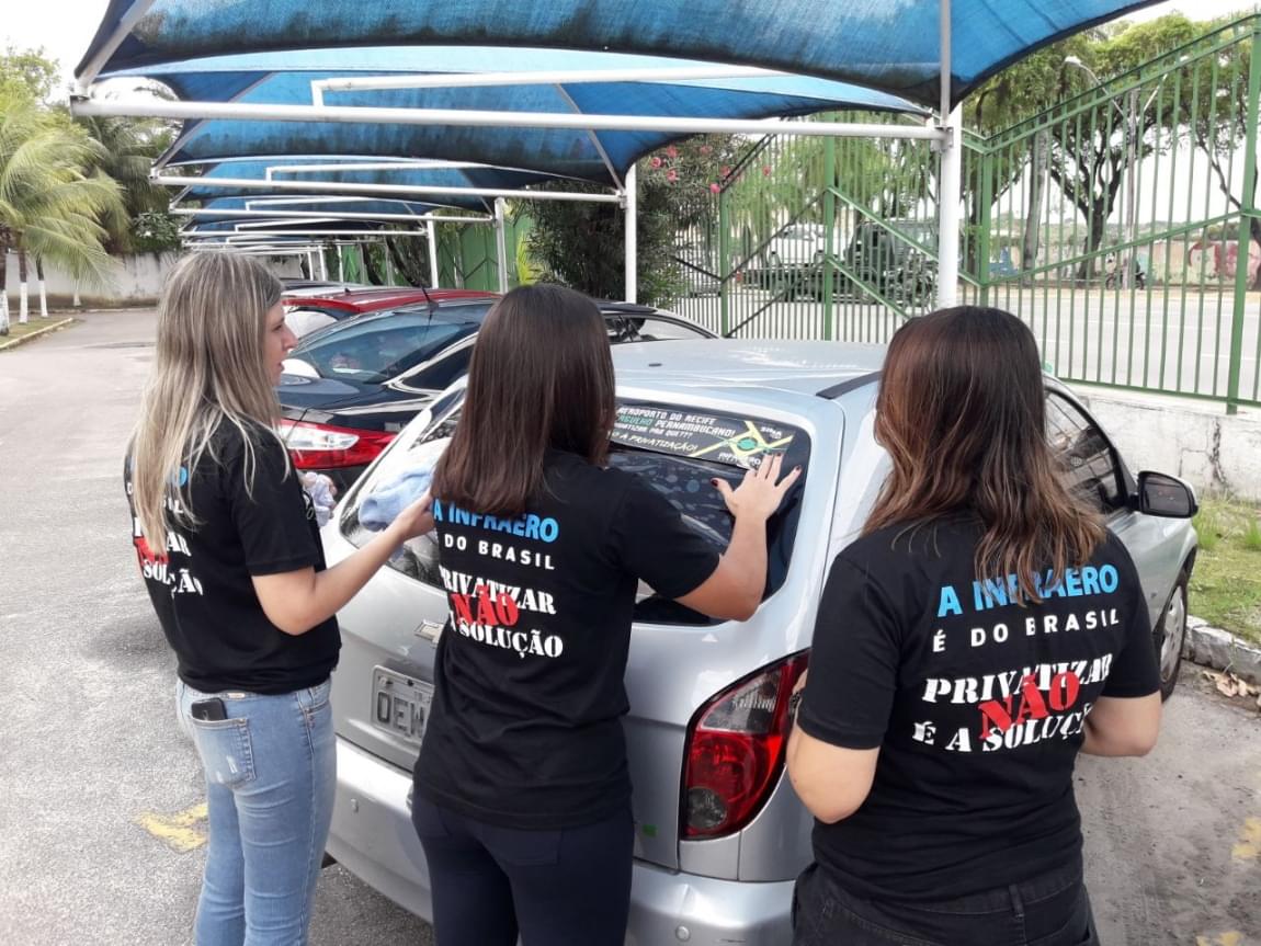 Imagem de Pernambuco: Aeroportuários seguem  na luta em defesa do aeroporto de Recife  