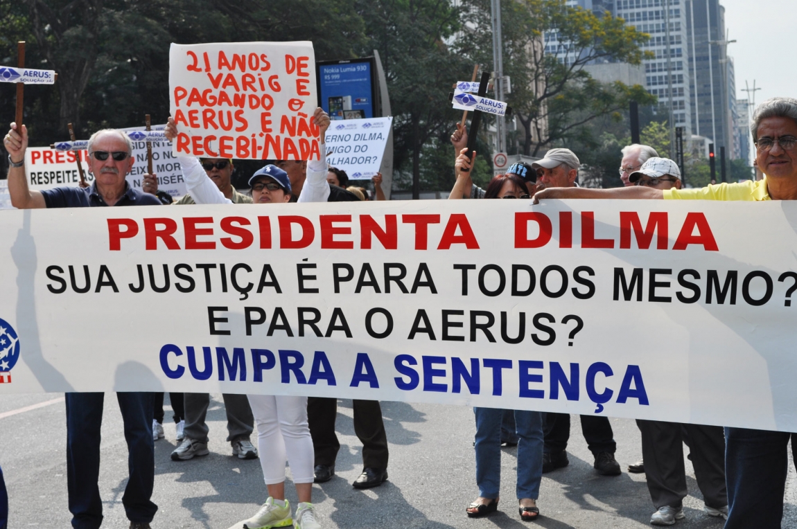 Imagem de Aerus: 1500 aposentados vão às ruas cobrar cumprimento da decisão judicial