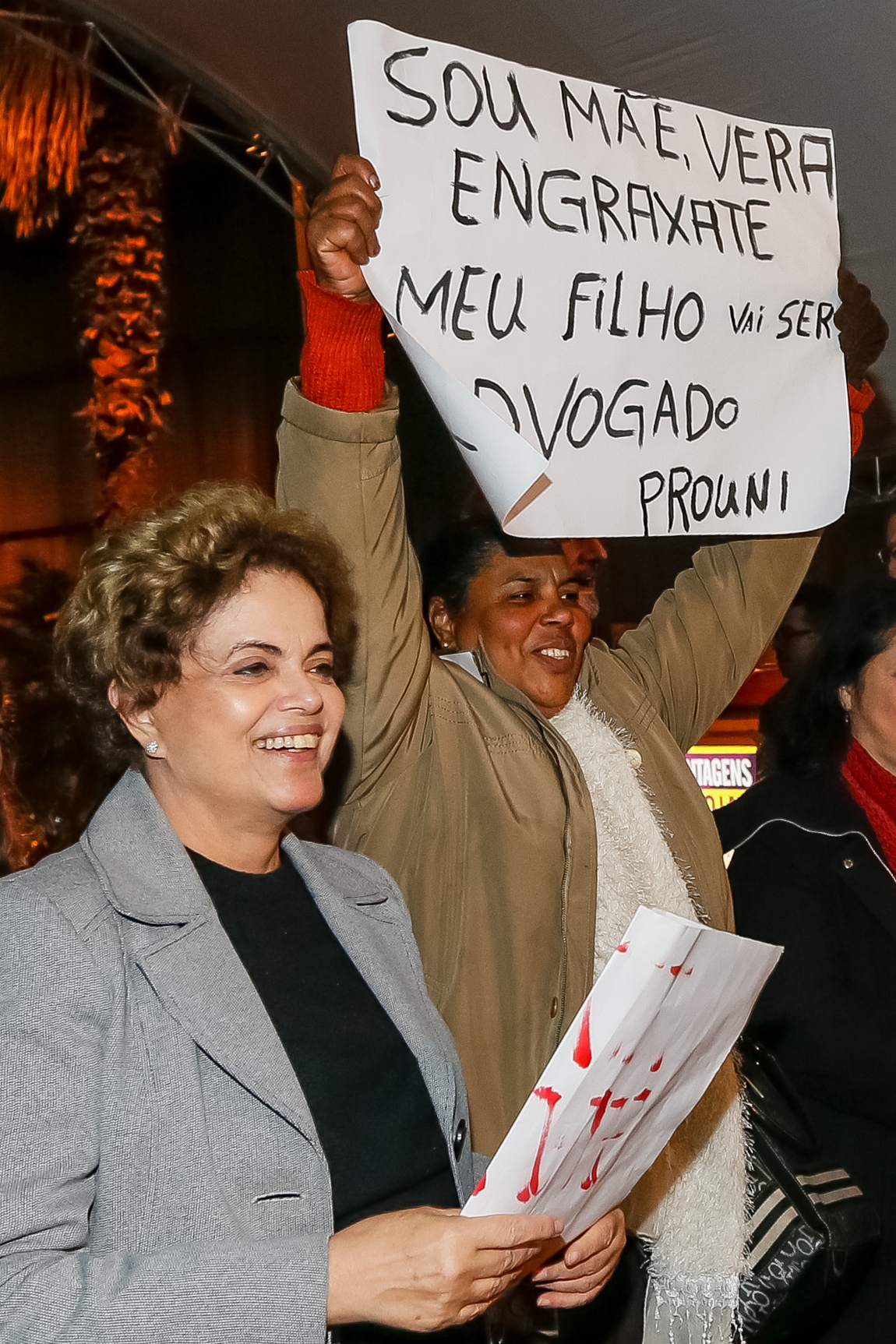 Imagem de Blog do Miro: Limitar voos e cortar comida de Dilma mostram fascismo e fraqueza do “interino”, com medo das ruas