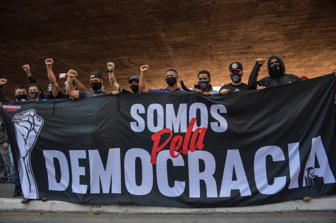 Imagem de Novos protestos afirmam presença popular na luta contra Bolsonaro