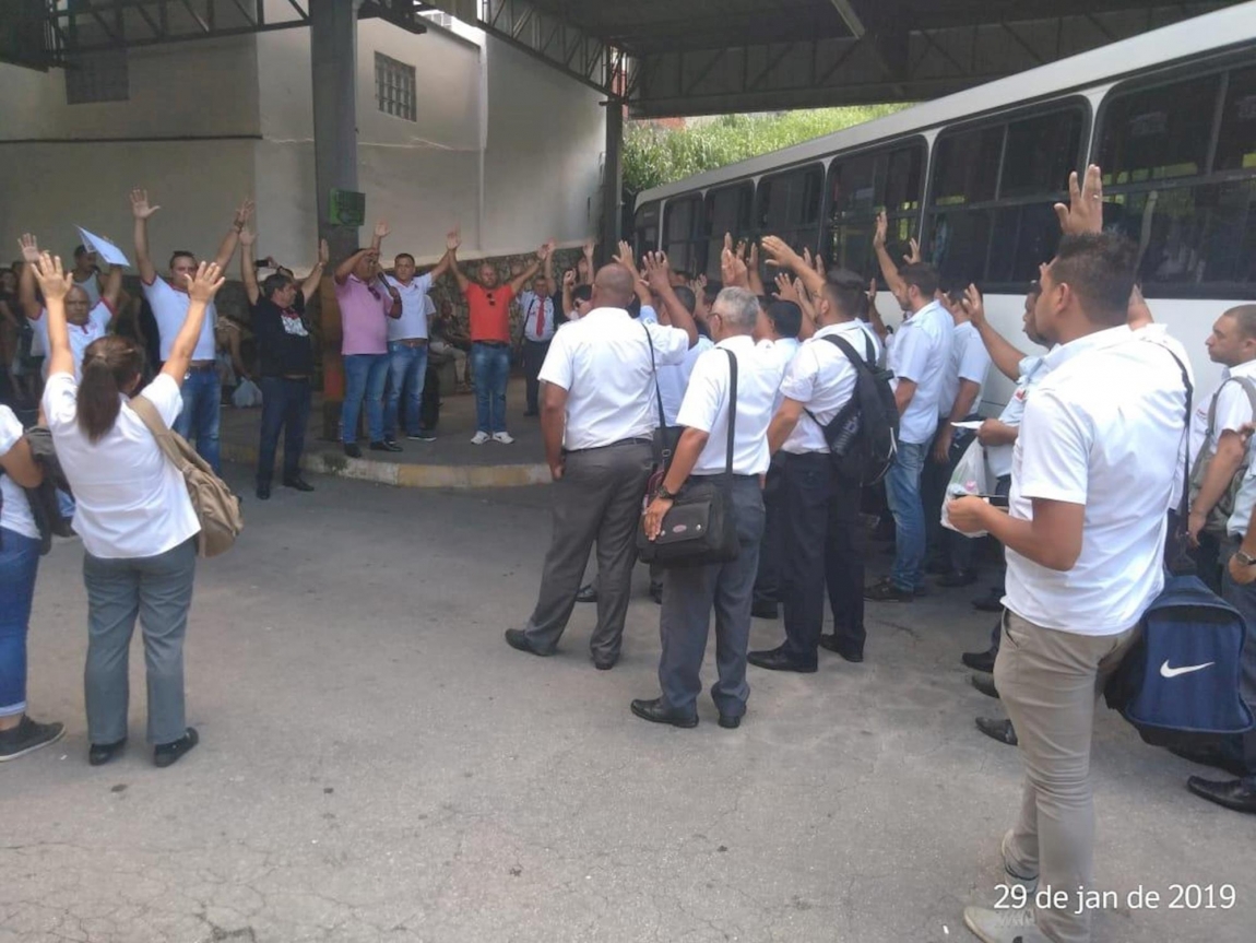Imagem de São Roque (SP): Rodoviários na Mirage aprovam estado de greve 