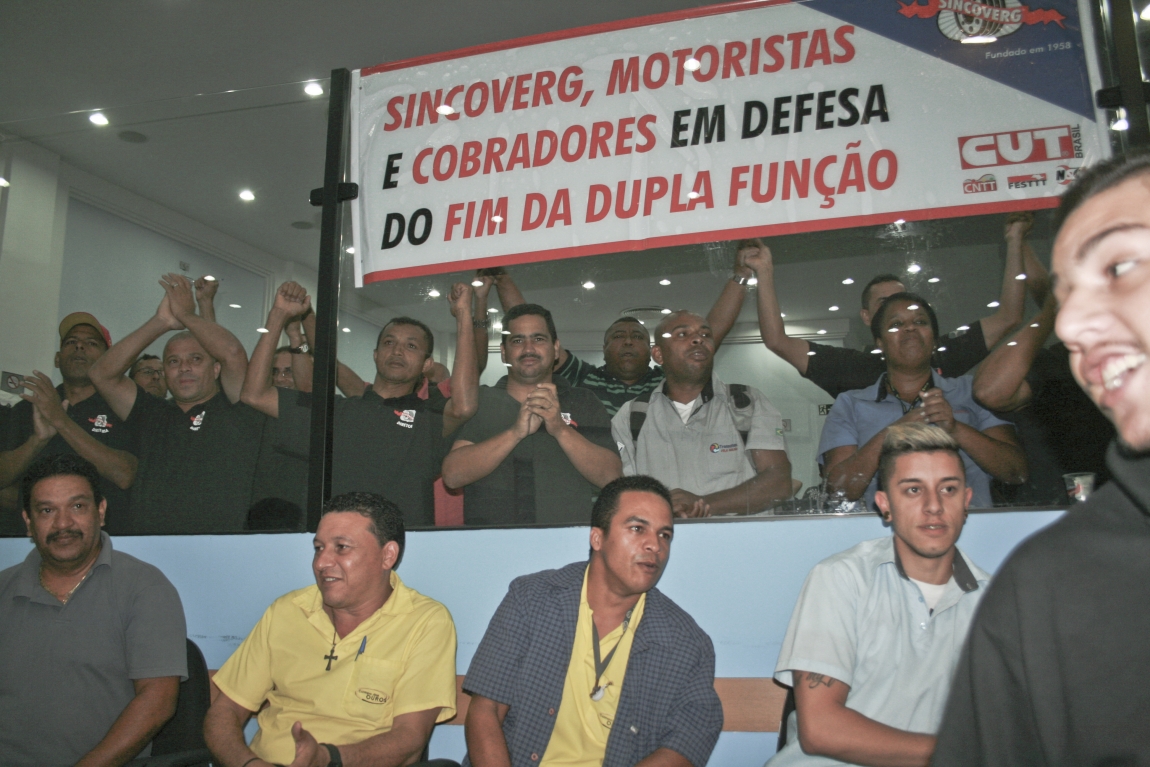 Imagem de Guarulhos: Cobradores lotam Câmara Municipal em defesa dos empregos 
