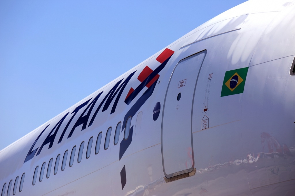 Imagem de Fortaleza: Aeroviária na Latam é demitida grávida e empresa não reverte demissão 