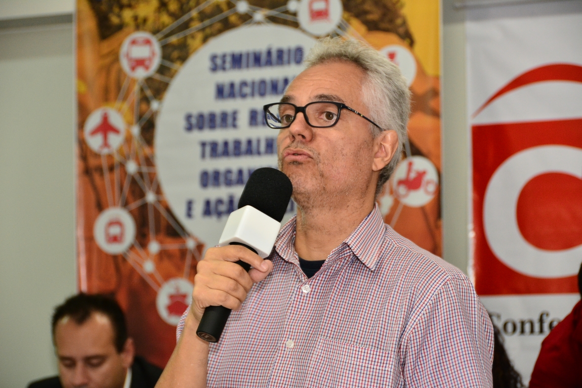 Imagem de Supervisor Técnico do Dieese aponta os impactos da reforma no mercado de trabalho