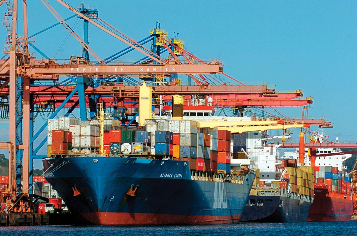 Imagem de Portos brasileiros  movimentam 98,6% das exportações em 2015