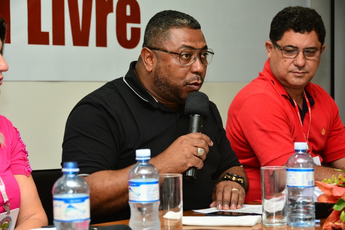 Imagem de 2º Congresso da CNTTL aprova indicação de Marrom para o próximo Congresso Nacional da CUT