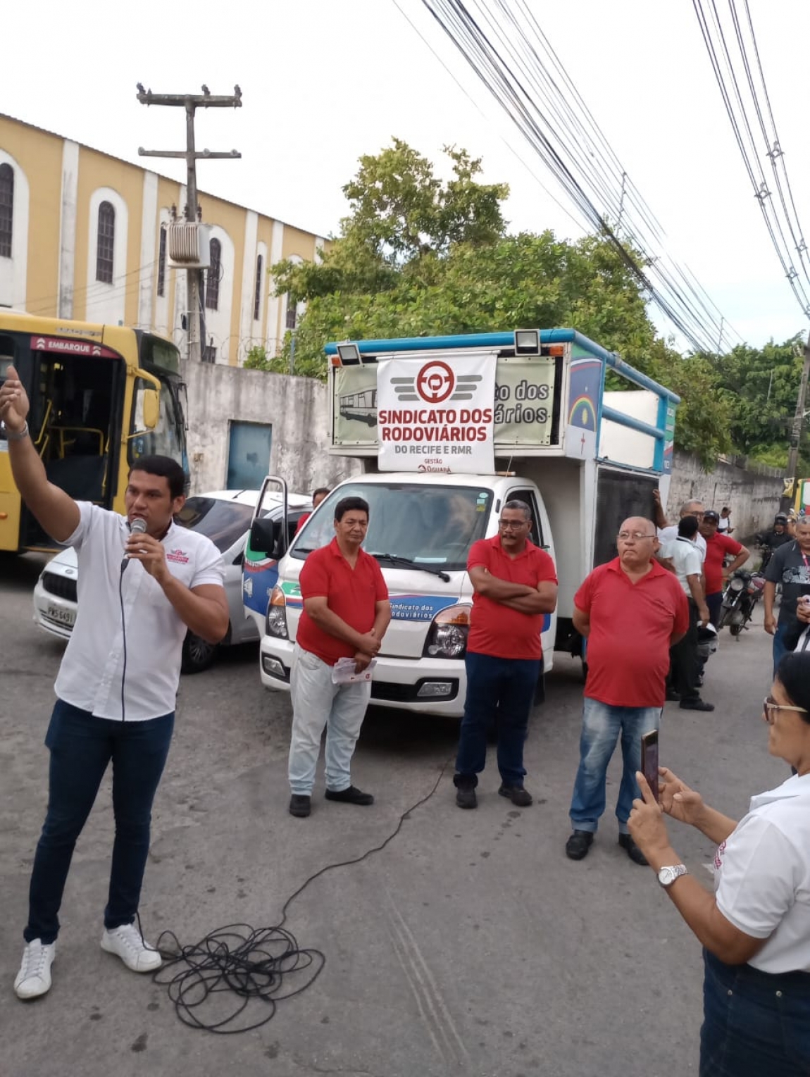 Imagem de Rodoviários de Recife realizam mutirão nas garagens para verificar cumprimento do ACT