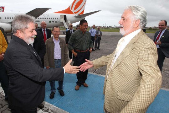 Na Bahia, presidente Lula assina contratos da Ferrovia Oeste-Leste :: CNTTL - Confederação Nacional Dos Trabalhadores Em Transportes e Logística